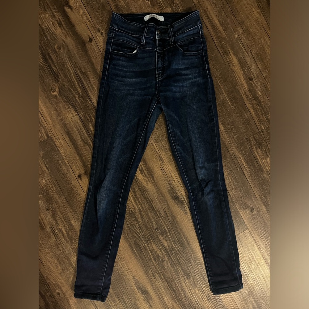 KanCan Signature-Buckle Exclusive Skinny Jeans